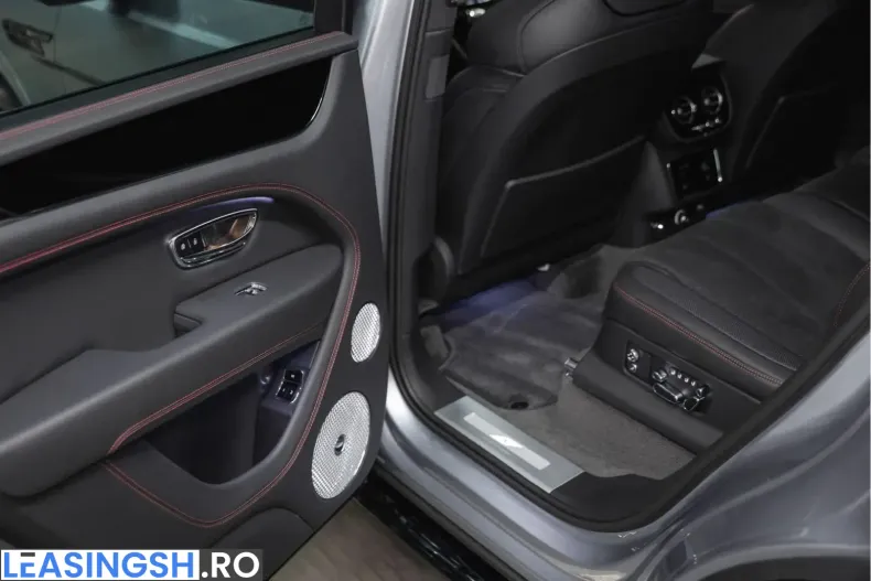 Bentley Bentayga din 2025 cu 15.000 km - oferta BEN211355 - foto 33