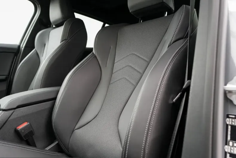 BMW 123 (Seria 1) din 2025 cu 19.999 km - oferta BMW211358 - foto 10