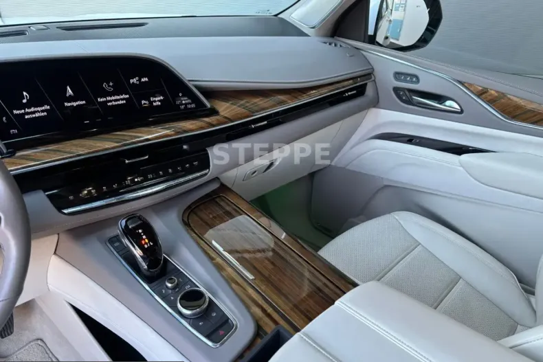 Cadillac Escalade din 2024 cu 21.823 km - oferta CAD211359 - foto 13