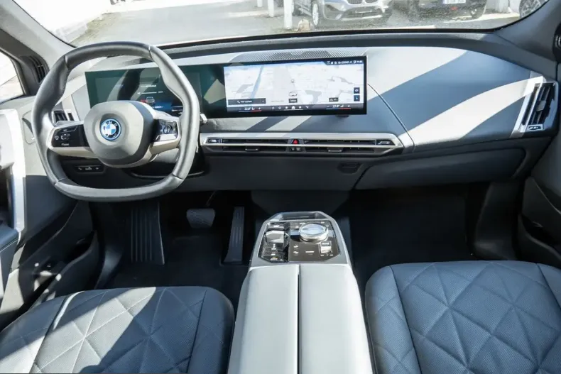 BMW iX din 2024 cu 24.819 km - oferta BMW211361 - foto 9