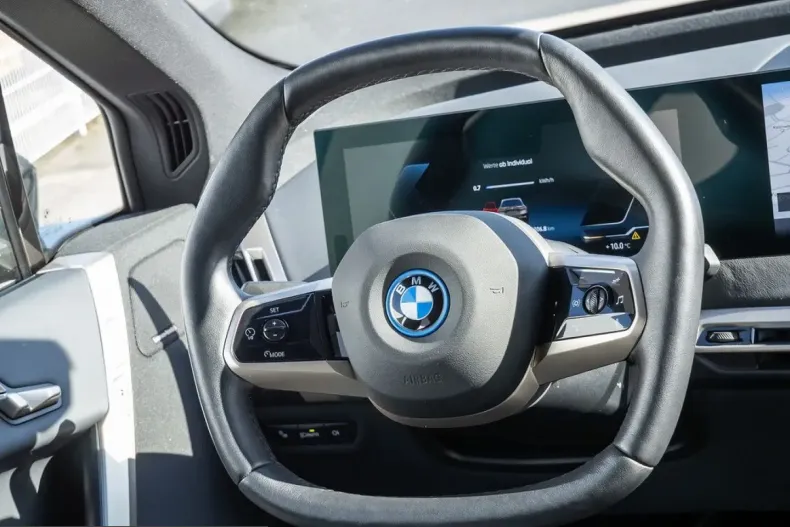 BMW iX din 2024 cu 24.819 km - oferta BMW211361 - foto 10