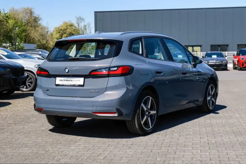 BMW 223i (Seria 2) din 2023 cu 50.617 km - oferta BMW211379 - foto 3