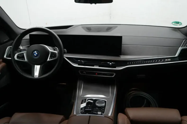 BMW X5 (Seria X) din 2025 cu 5.299 km - oferta BMW211381 - foto 8