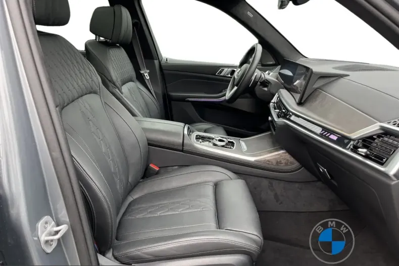BMW X7 M60 (Seria X) din 2025 cu 26.297 km - oferta BMW211389 - foto 9