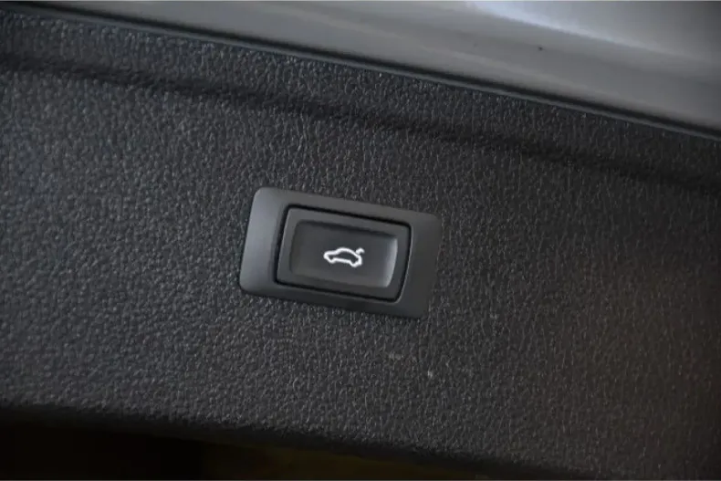 Audi Q5 din 2022 cu 92.950 km - oferta AUD211394 - foto 10