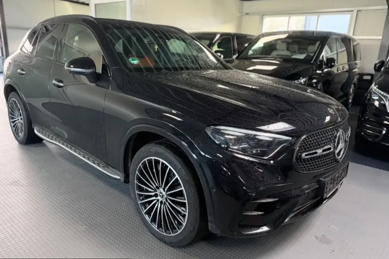 Mercedes-Benz GLC 300 (Clasa GLC) din 2025 cu 21.890 km - oferta MER211395 - foto 1