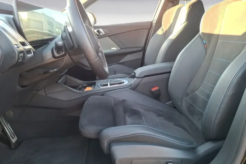 BMW 120d (Seria 1) din 2025 cu 27.762 km - oferta BMW211397 - foto 8