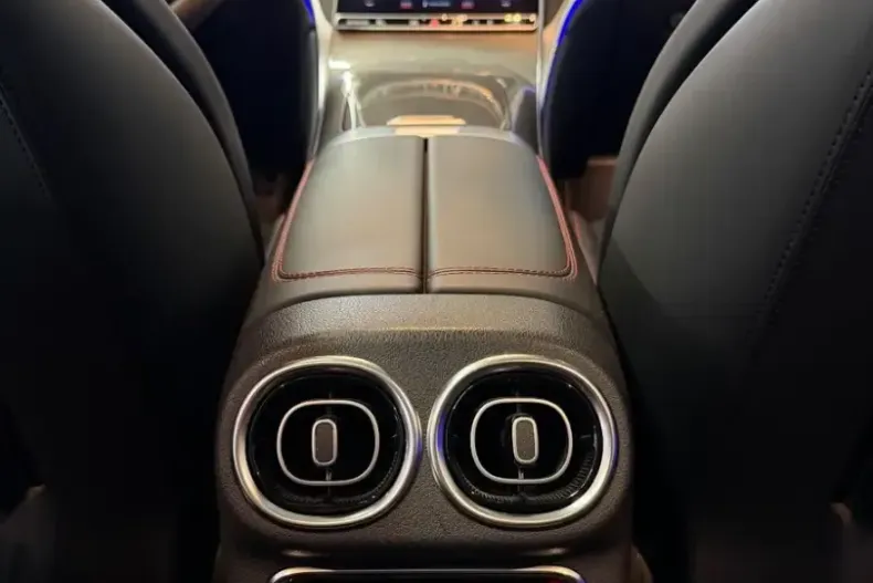 Mercedes-Benz GLC 43 AMG (Clasa GLC) din 2024 cu 59.800 km - oferta MER211402 - foto 22