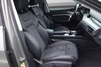 Audi Q8 e-tron din 2023 cu 48.979 km - oferta AUD211405 - foto 3