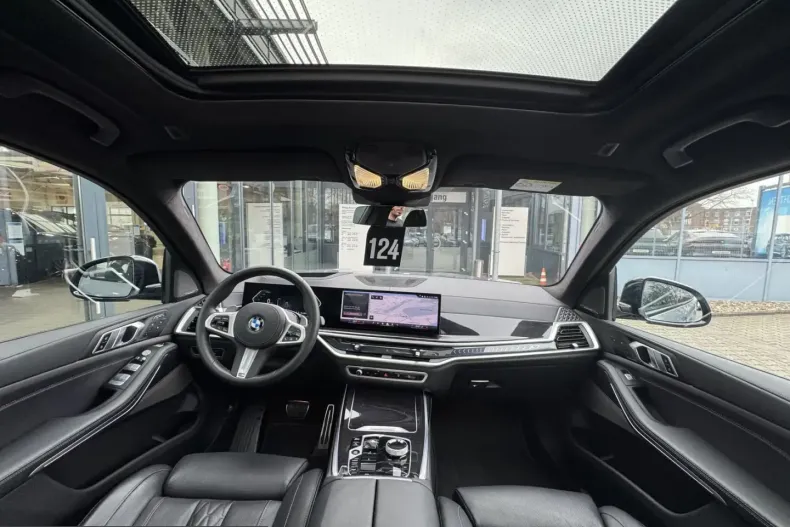 BMW X7 (Seria X) din 2025 cu 26.355 km - oferta BMW211408 - foto 2