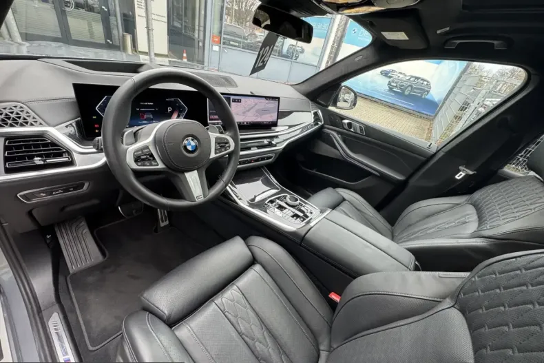 BMW X7 (Seria X) din 2025 cu 26.355 km - oferta BMW211408 - foto 17