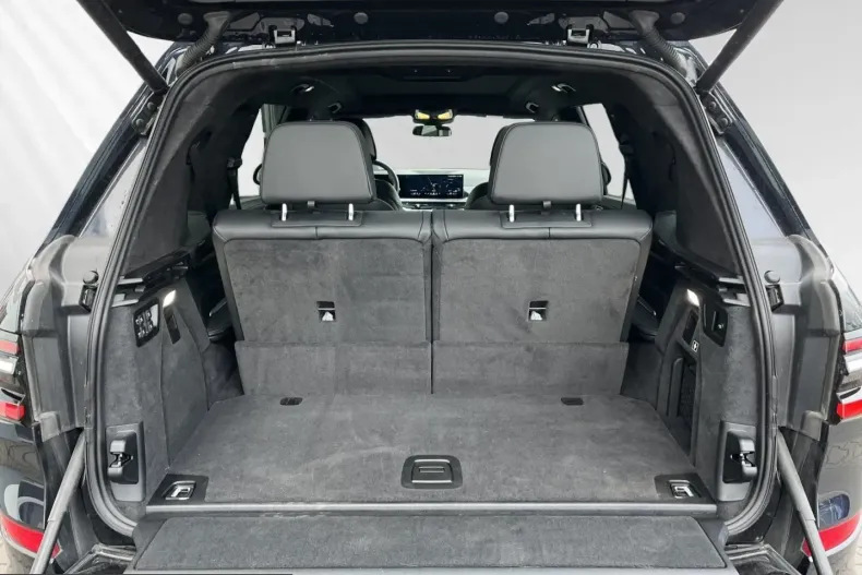 BMW X7 (Seria X) din 2025 cu 24.550 km - oferta BMW211412 - foto 12