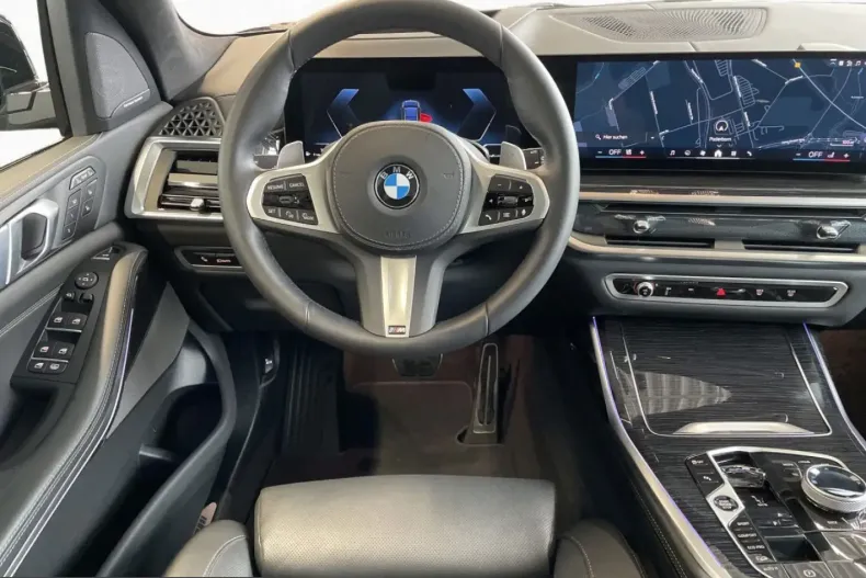 BMW X7 (Seria X) din 2025 cu 24.761 km - oferta BMW211413 - foto 10
