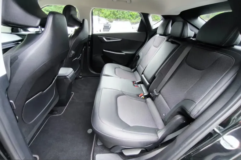 Kia EV6 din 2023 cu 19.013 km - oferta KIA211416 - foto 13