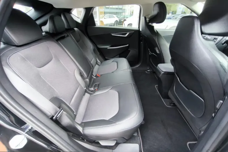 Kia EV6 din 2023 cu 19.013 km - oferta KIA211416 - foto 14
