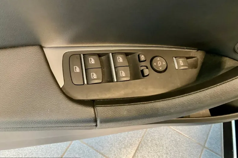 BMW X3 (Seria X) din 2023 cu 61.890 km - oferta BMW211419 - foto 17