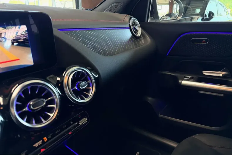 Mercedes-Benz EQA din 2025 cu 16.600 km - oferta MER211420 - foto 19