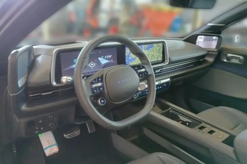 Hyundai IONIQ 6 din 2024 cu 6.528 km - oferta HYU211423 - foto 12