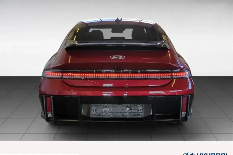 Hyundai IONIQ 6 din 2024 cu 4.930 km - oferta HYU211424 - foto 6