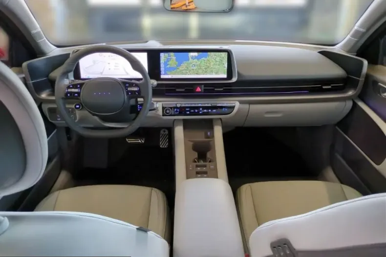 Hyundai IONIQ 6 din 2024 cu 4.930 km - oferta HYU211424 - foto 9