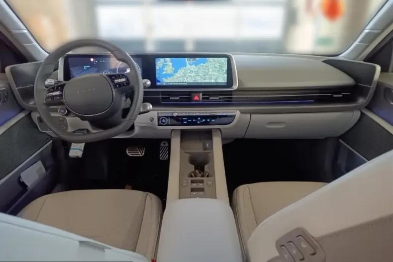 Hyundai IONIQ 6 din 2025 cu 5.051 km - oferta HYU211425 - foto 9