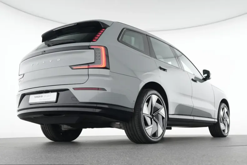 Volvo EX90 din 2024 cu 10.772 km - oferta VOL211427 - foto 8