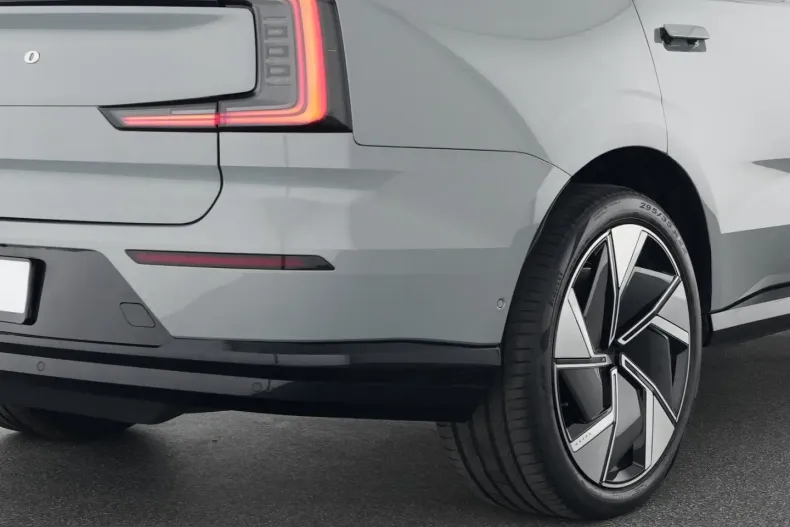 Volvo EX90 din 2024 cu 10.772 km - oferta VOL211427 - foto 10
