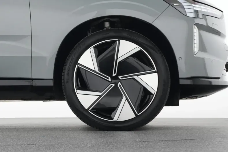 Volvo EX90 din 2024 cu 10.772 km - oferta VOL211427 - foto 22