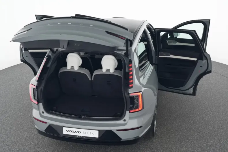 Volvo EX90 din 2024 cu 7.240 km - oferta VOL211429 - foto 11