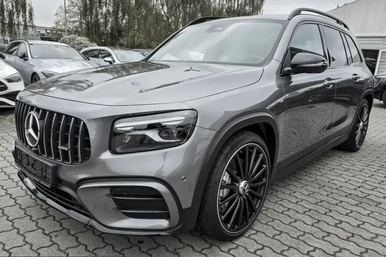 Mercedes-Benz GLB 35 AMG (Clasa GLB) din 2024 cu 3.160 km - oferta MER211433 - foto 1