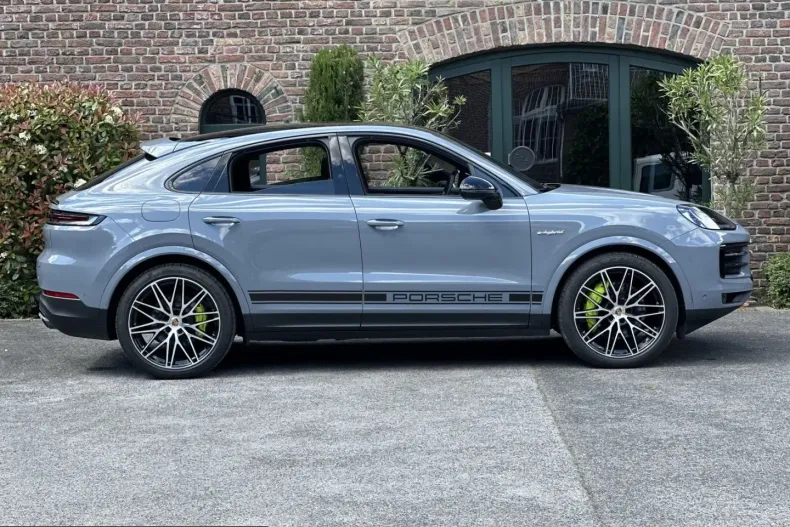 Porsche Cayenne din 2023 cu 59.250 km - oferta POR211435 - foto 10