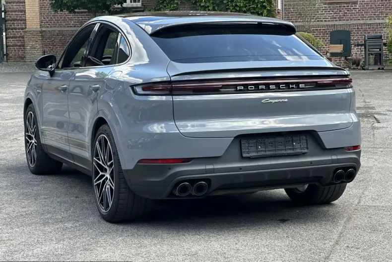 Porsche Cayenne din 2023 cu 59.250 km - oferta POR211435 - foto 24