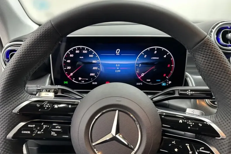 Mercedes-Benz GLC 220 (Clasa GLC) din 2025 cu 7.500 km - oferta MER211436 - foto 8