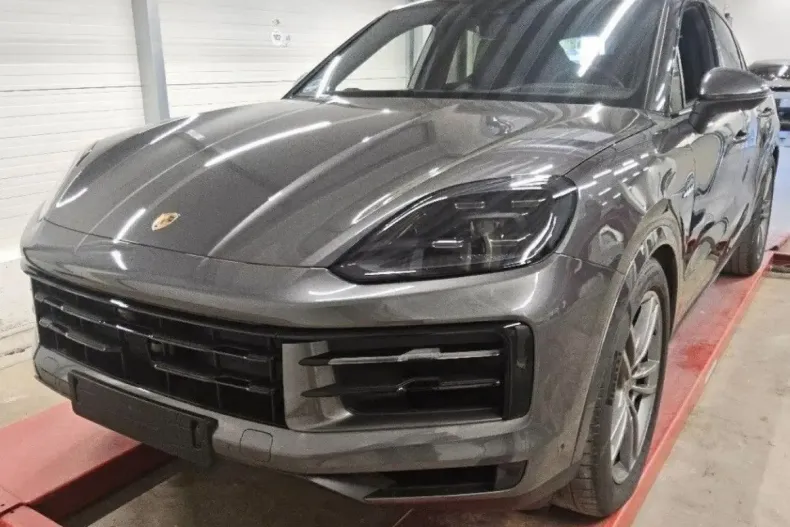 Porsche Cayenne din 2024 cu 11.990 km - oferta POR211438 - foto 1
