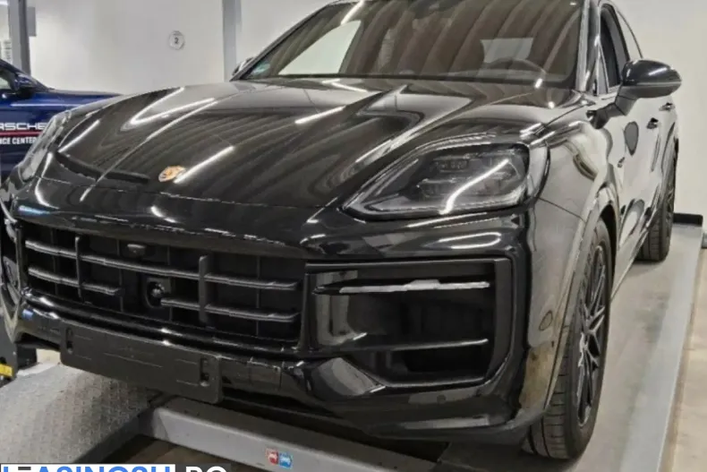 Porsche Cayenne din 2024 cu 49.500 km - oferta POR211439 - foto 1