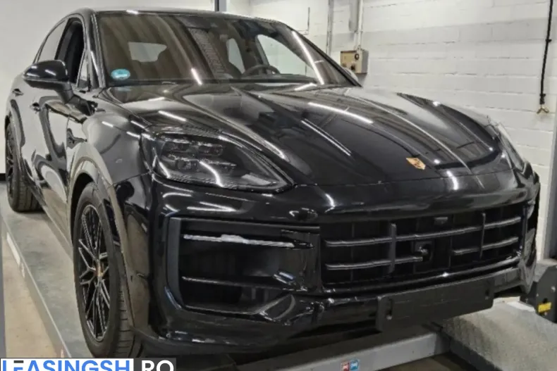 Porsche Cayenne din 2024 cu 49.500 km - oferta POR211439 - foto 2