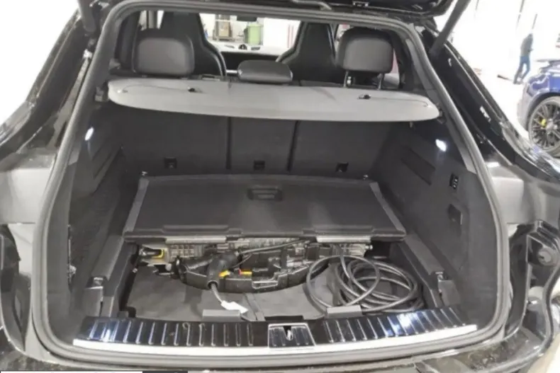 Porsche Cayenne din 2024 cu 49.500 km - oferta POR211439 - foto 7