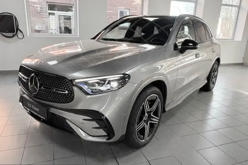 Mercedes-Benz GLC 200 (Clasa GLC) din 2023 cu 7.800 km - oferta MER211440 - foto 5