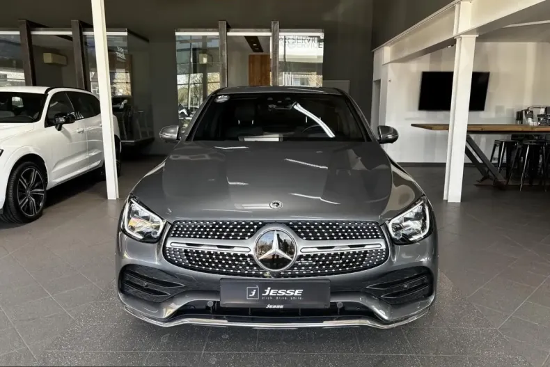 Mercedes-Benz GLC 300 (Clasa GLC) din 2024 cu 42.200 km - oferta MER211442 - foto 2