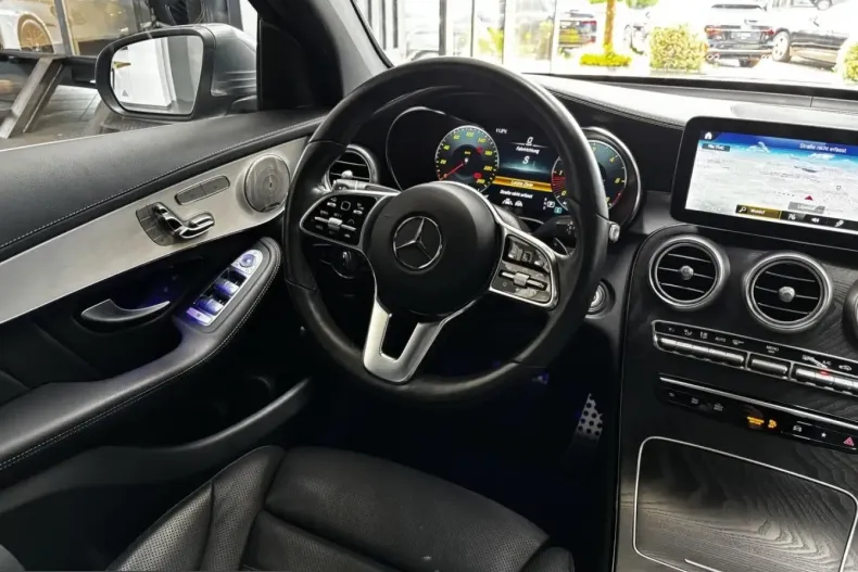 Mercedes-Benz GLC 300 (Clasa GLC) din 2024 cu 42.200 km - oferta MER211442 - foto 12