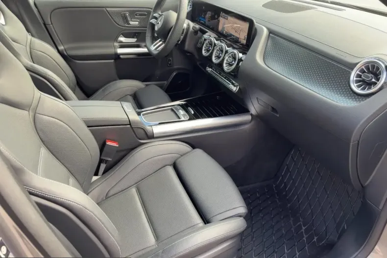 Mercedes-Benz GLA 35 AMG (Clasa GLA) din 2024 cu 36.753 km - oferta MER211444 - foto 15