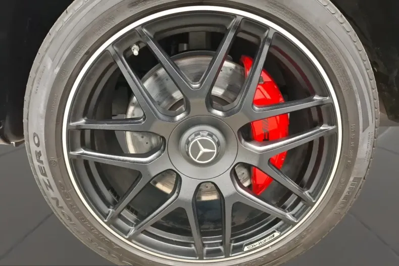 Mercedes-Benz G 63 AMG (Clasa G) din 2022 cu 41.865 km - oferta MER211445 - foto 5