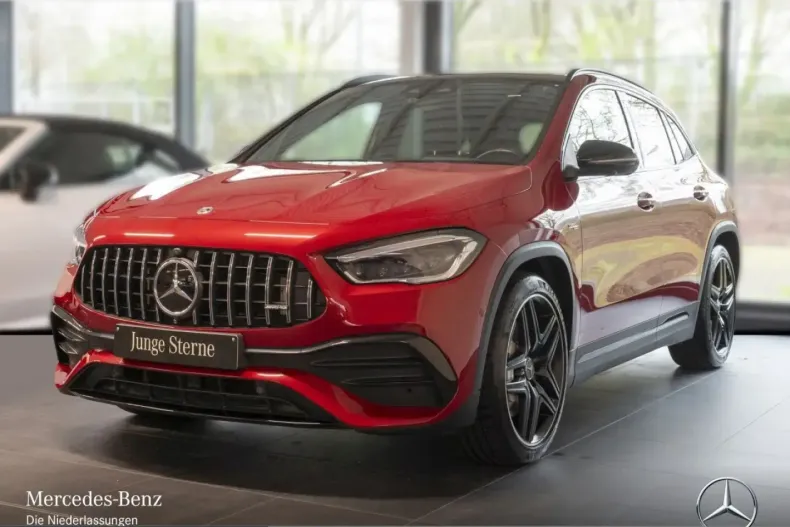 Mercedes-Benz GLA 35 AMG (Clasa GLA) din 2023 cu 44.634 km - oferta MER211446 - foto 1