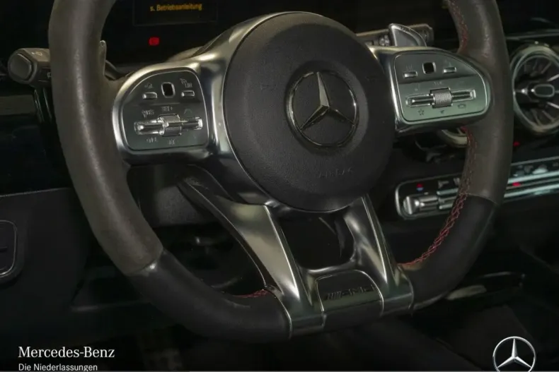Mercedes-Benz GLA 35 AMG (Clasa GLA) din 2023 cu 44.634 km - oferta MER211446 - foto 16