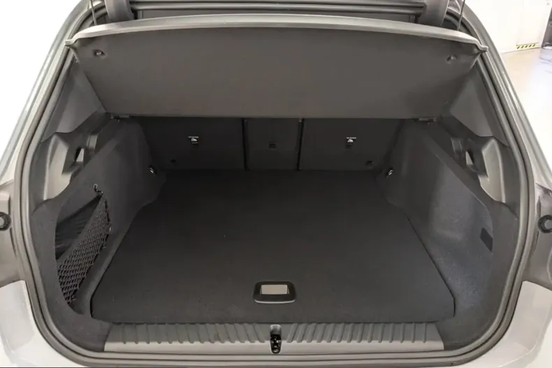 BMW iX3 (Seria X) din 2026 cu 5.500 km - oferta BMW211447 - foto 14