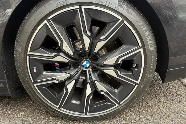 BMW M760 (Seria 7) din 2024 cu 30.000 km - oferta BMW211449 - foto 9
