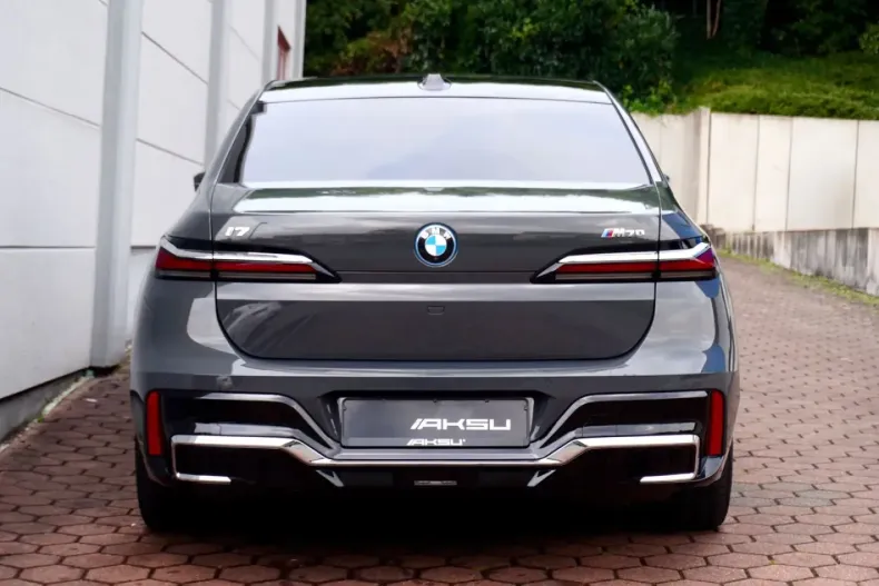 BMW i7 (Seria 7) din 2023 cu 26.000 km - oferta BMW211450 - foto 4