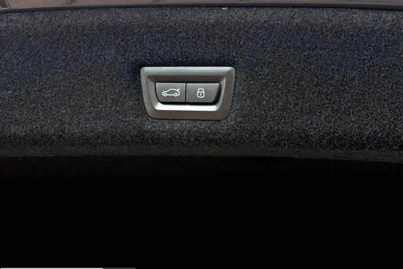 BMW i7 (Seria 7) din 2023 cu 26.000 km - oferta BMW211450 - foto 30