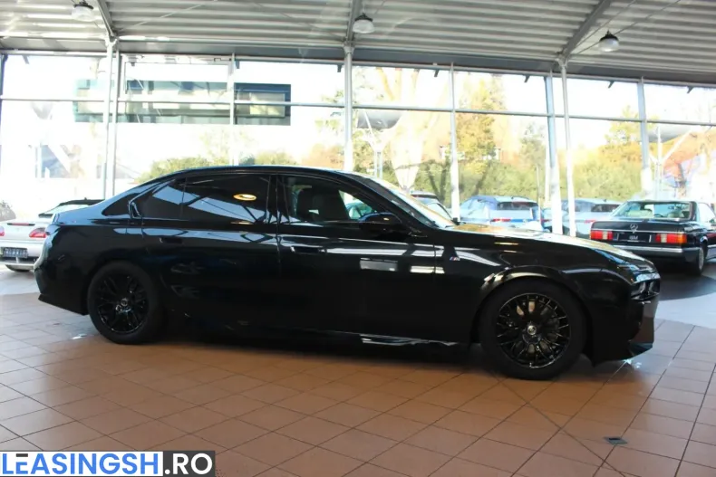 BMW 740 (Seria 7) din 2023 cu 18.000 km - oferta BMW211451 - foto 6