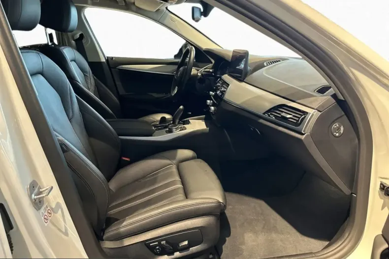 BMW 520 (Seria 5) din 2021 cu 63.036 km - oferta BMW211452 - foto 11